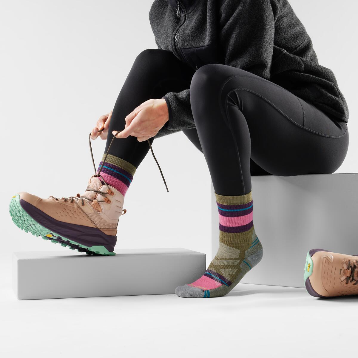 Women's Performance Hike Full Cushion Saturnsphere Crew SW001583