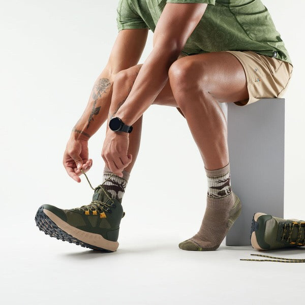 Hike  Light Cushion Mountain Moose Crew Socks SW002686